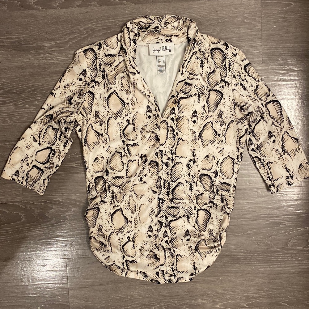 Joseph Ribkoff Snake Skin Top